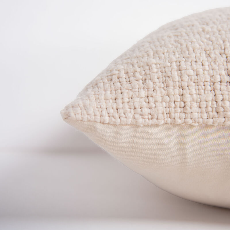T22659 Pillow