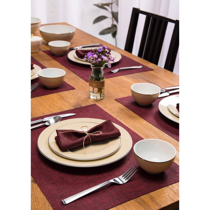 Solino Home Athena 100% Linen Placemats &ndash; Set of 4, 14 x 19 in, Machine Washable, Holiday and Everyday Dining