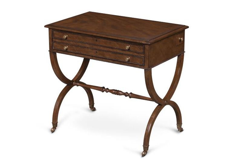 Sewing Table image number 2