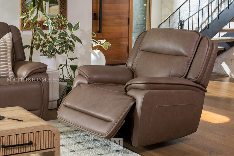 Malcesine Dual Power Leather Recliner image number 2