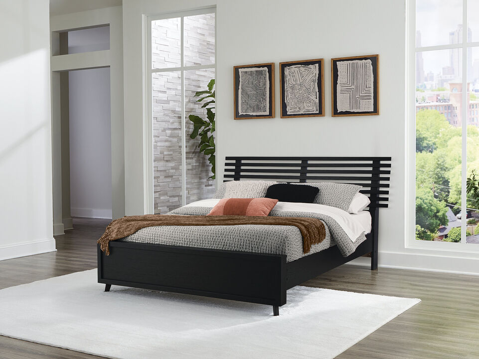 Danziar Full Slat Panel Bed