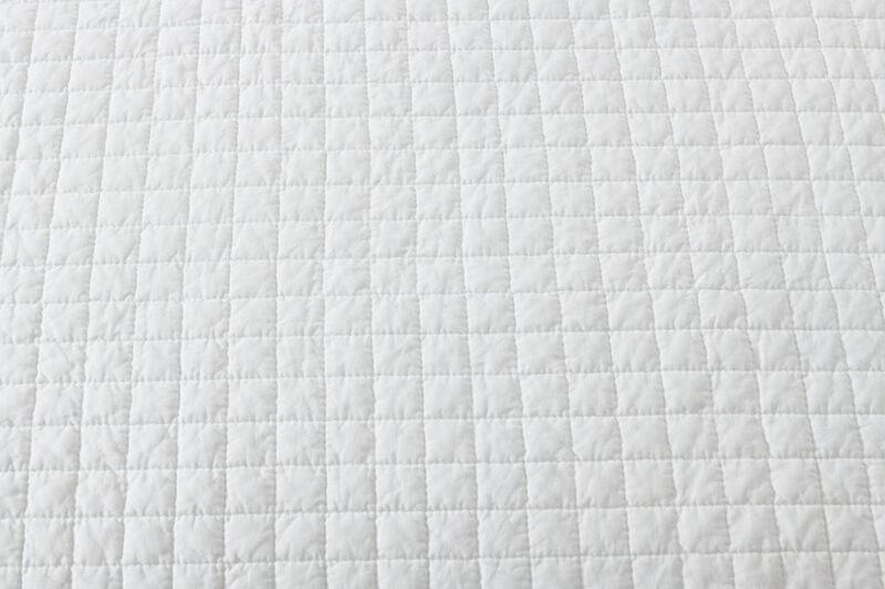 MarCielo 100% Cotton Quilted Throw  50 x 60 inches