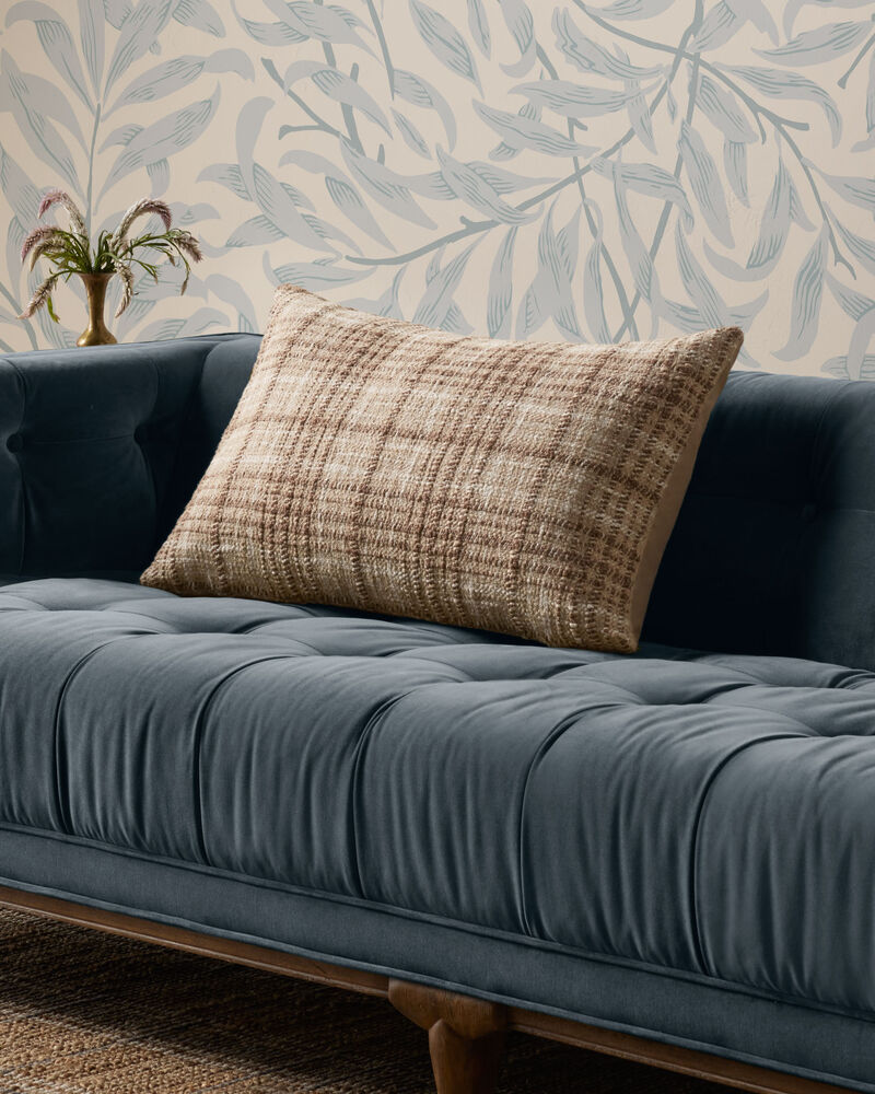 Beau PCJ0014 Pillow Collection by Chris Love Julia x Loloi