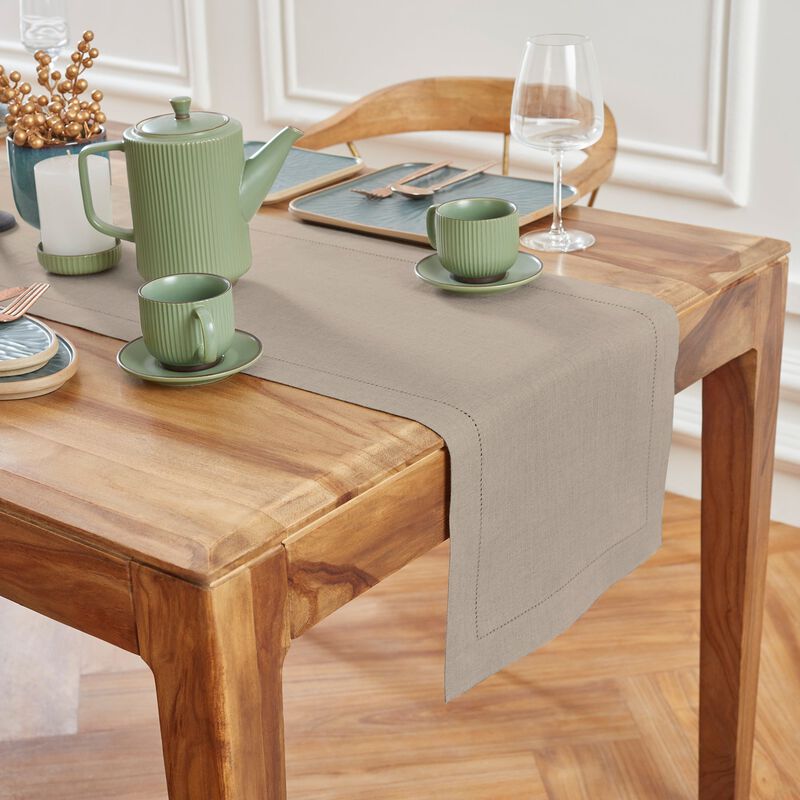 Christmas Linen Table Runner - Medium Weight Hemstitch, Solino Home