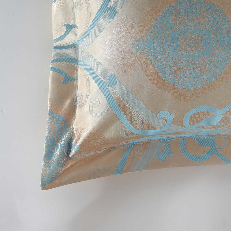 Dolce Mela Duvet Cover Set Jacquard Top & 100% Cotton Inside