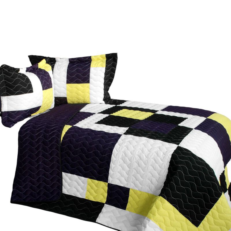 3-Piece Vermicelli Quilted Patchwork Quilt Set with Matching Shams image number 1