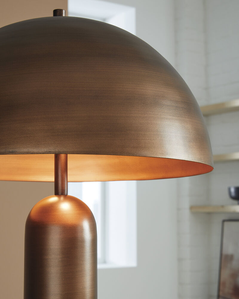 Wendfield Floor Lamp image number 2