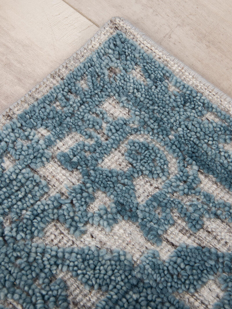 Hilton HTN717 6' x 9' Rug image number 1