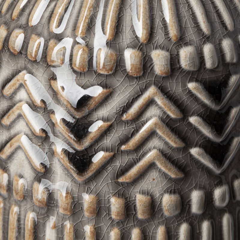 Decorative Chevron Embossed Ceramic Vase for Living Room or Dining Table