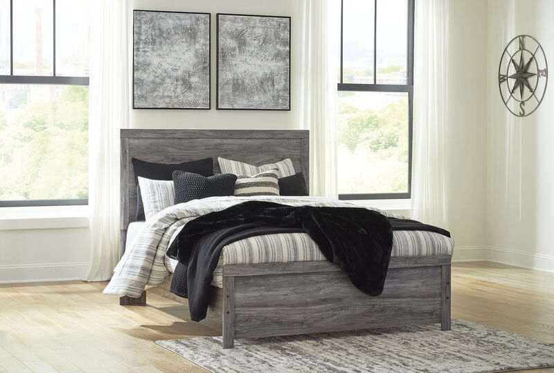 Bronyan Queen Panel Bed image number 1