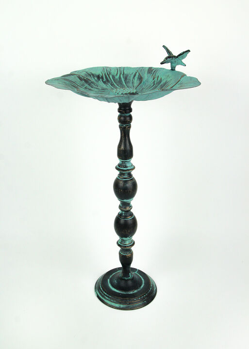 25 Inch Rustic Metal Bird Bath Outdoor Garden Verdigris Water Basin Yard Decor