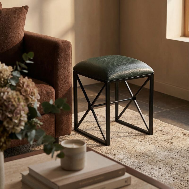 Verdanza Luxe Croc Stool image number 3