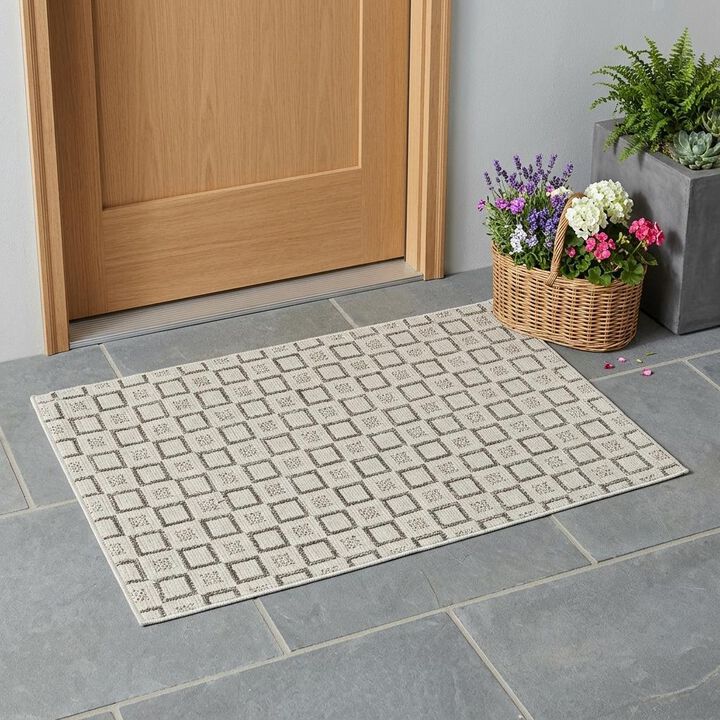 HomeRoots Geometric Distressed Indoor Outdoor Area Rug