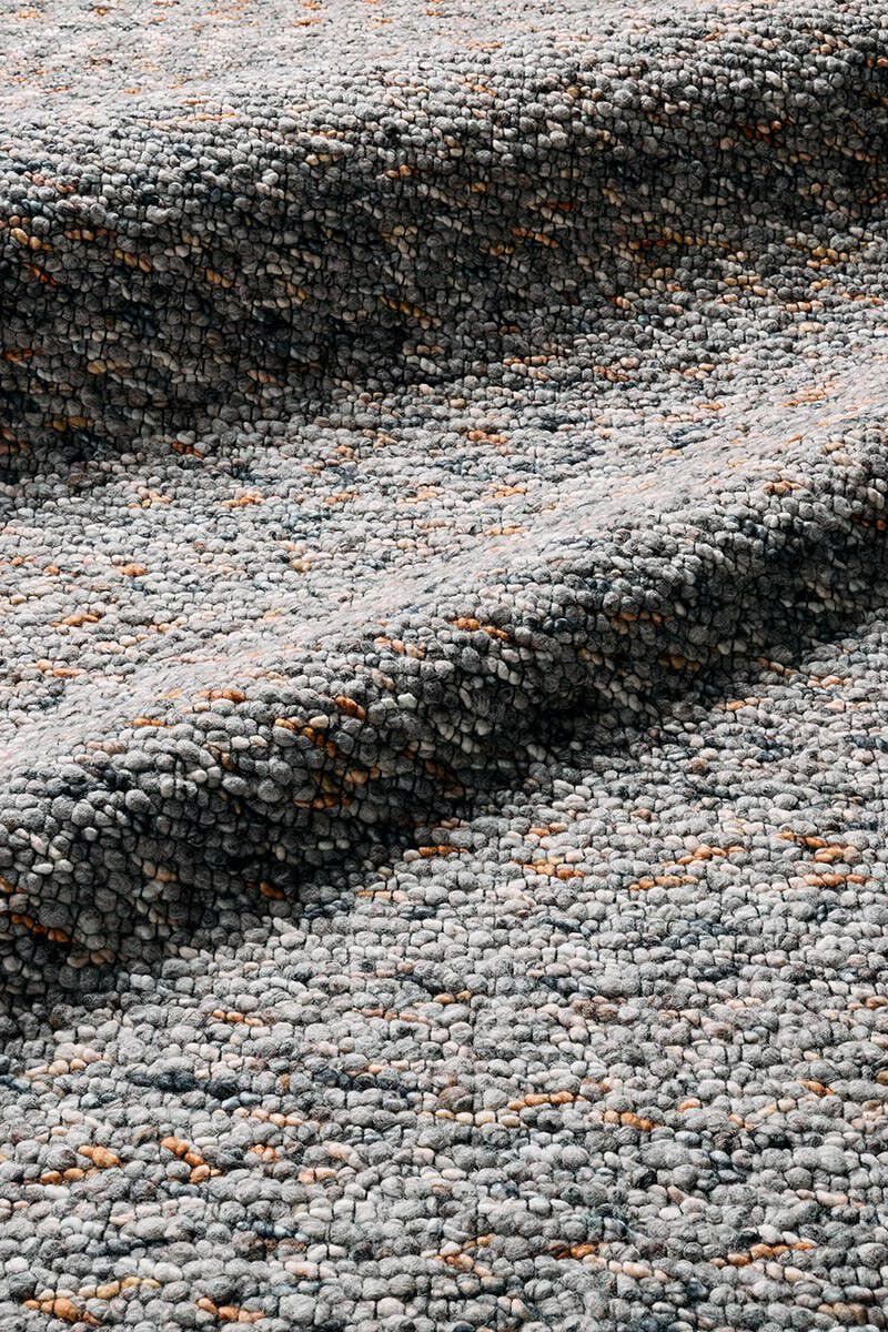 Quiet Time Hadren Falcon 9' x 12' Rug image number 7