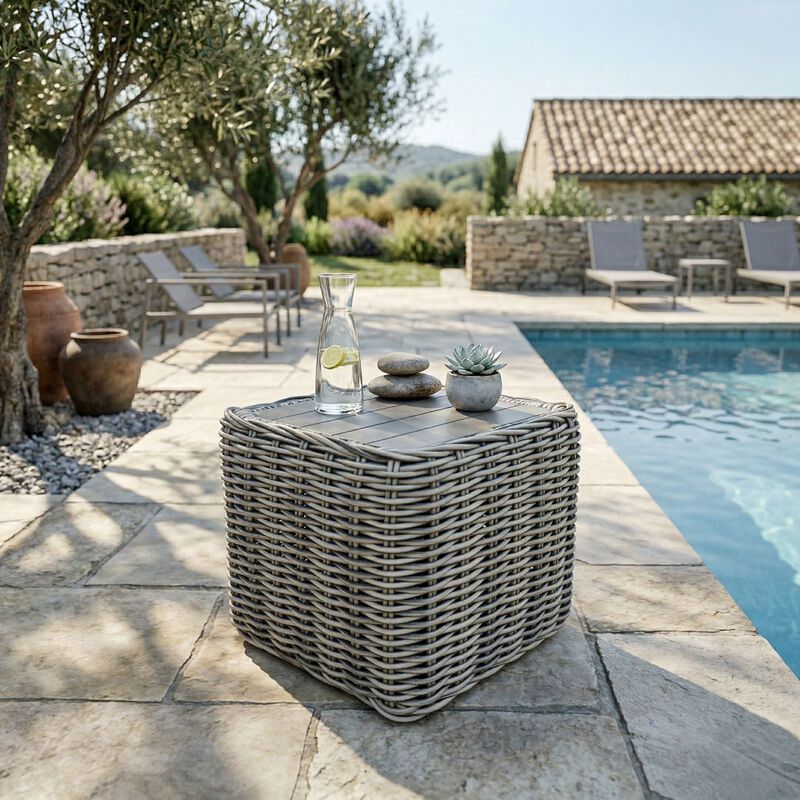 Teva Outdoor End Table Wicker image number 3