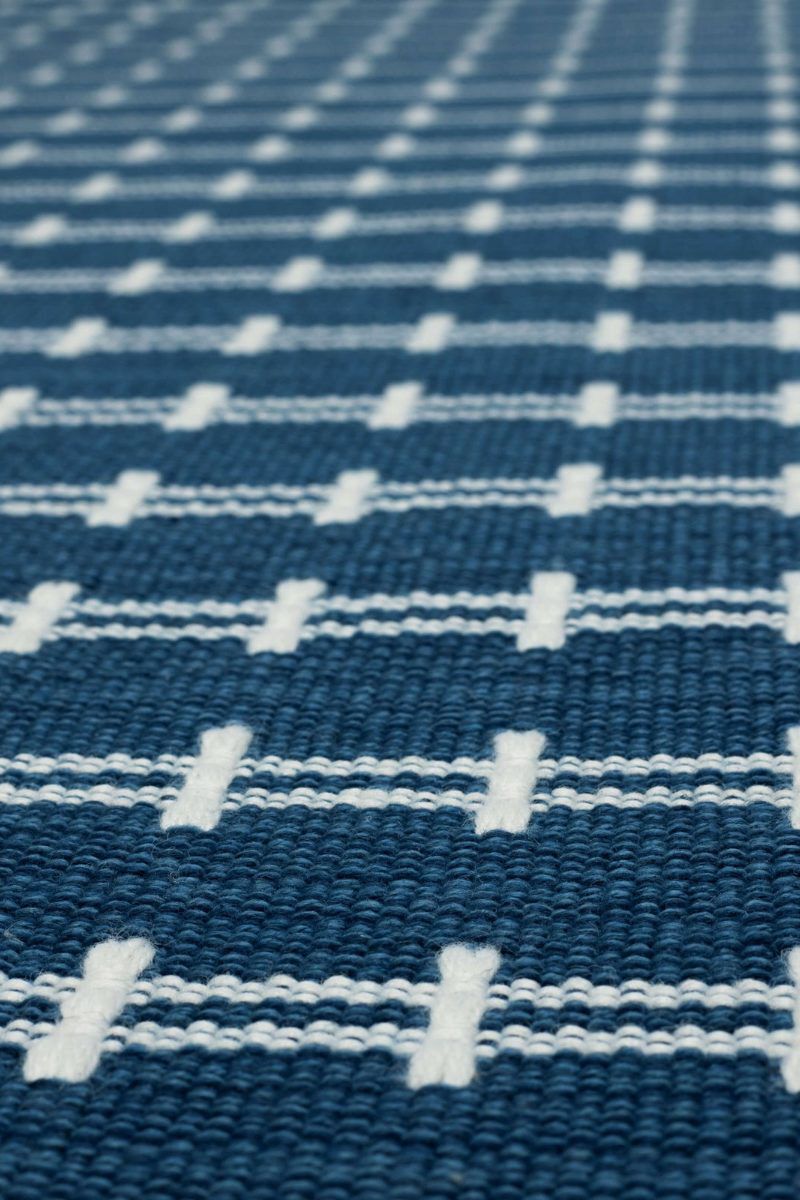 Gulfport Navy 9' x 12' Rug image number 4