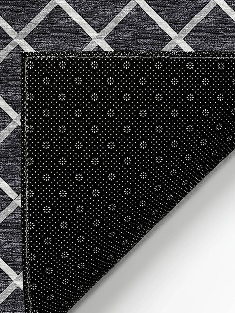 York YO1 Black 3' x 5' Rug