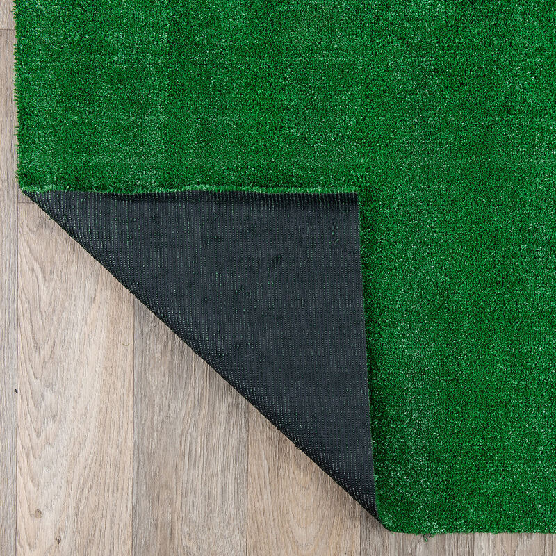 World Rug Gallery Artificial Turf Solid Grass Indoor Outdoor Area Rug:  Stain & Fade-Resistant,  Low Pile