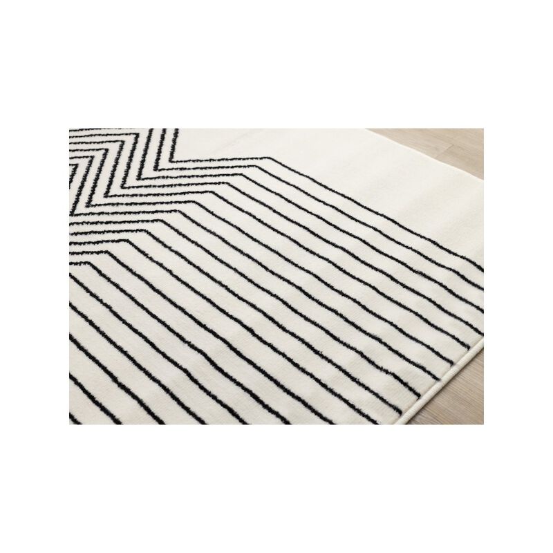 Novelle Home Modern Geometric 5x7 Rug Black and White Area Rug for Contemporary D&eacute;cor image number 5