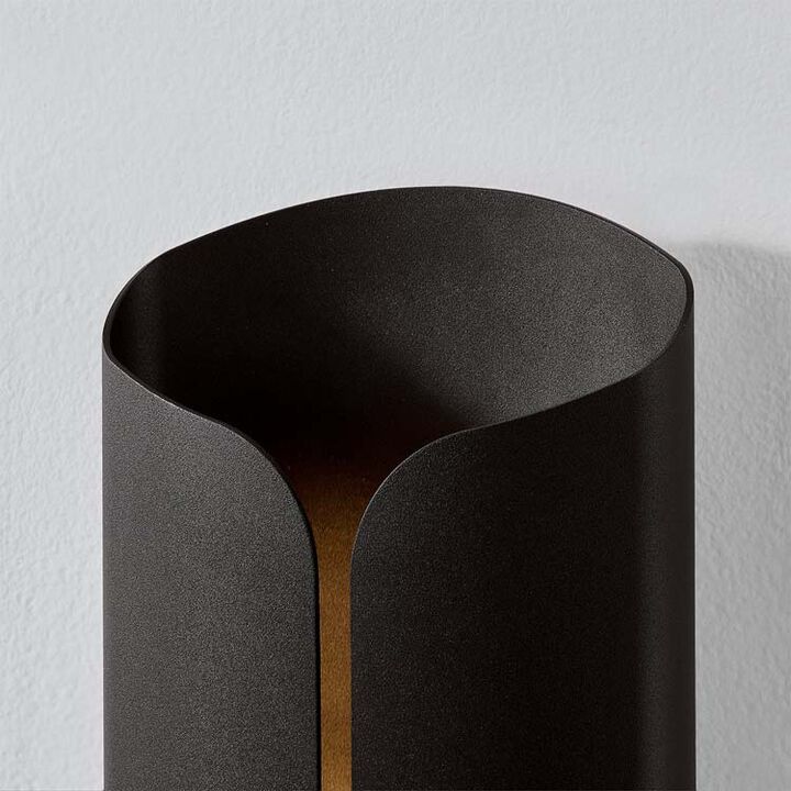 Cole Exterior Wall Sconce