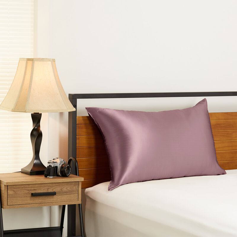 Blissy 100% Mulberry Silk Pillowcase image number 3
