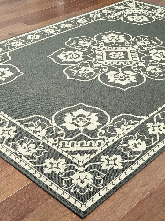 Marina 1'9" x 3'9" Grey Rug