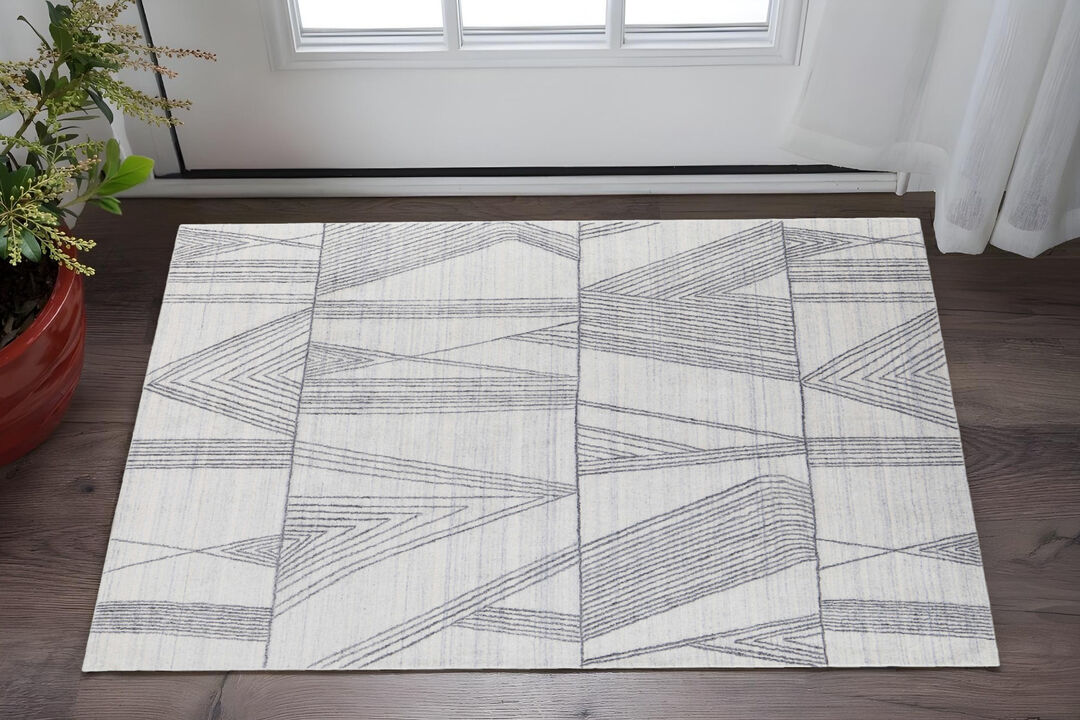 HomeRoots Abstract Hand Woven Area Rug