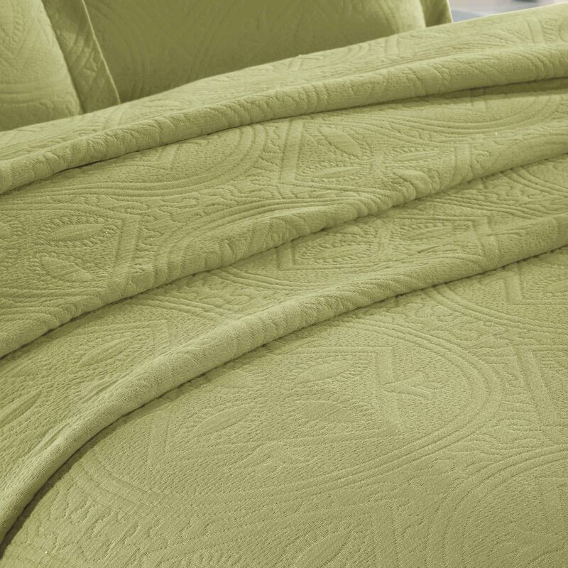 Lightweight Cotton Bedspread Set 3-Piece, Celtic Circle Patterned Matelasse image number 2