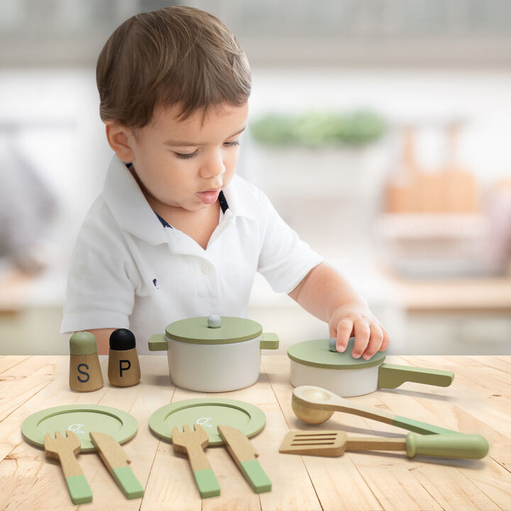 Teamson Kids - Little Chef Frankfurt Wooden Cookware play kitchen accessories - Green
