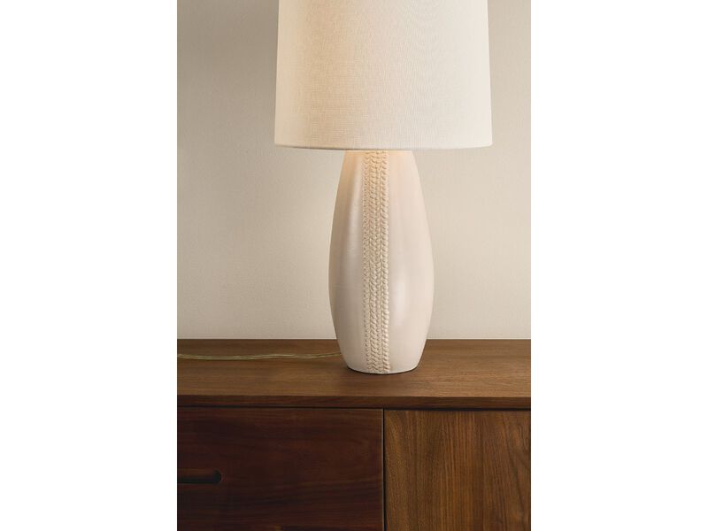 Shavani Table Lamp image number 2