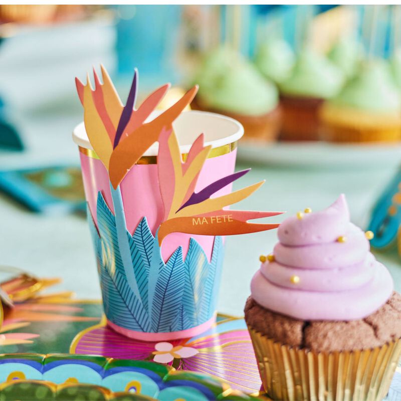 Ma Fete Tropical Paper Cups With Flower Sleeves (8)