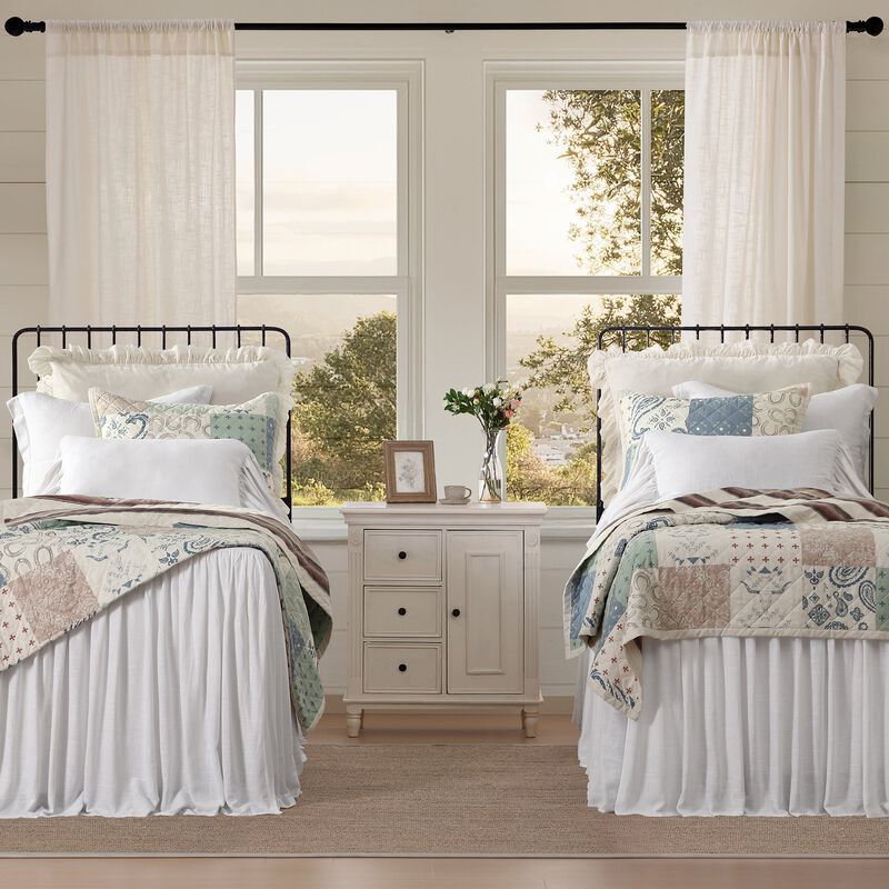 Patchwork Paisley Twin Reversible Quilt Set image number 1