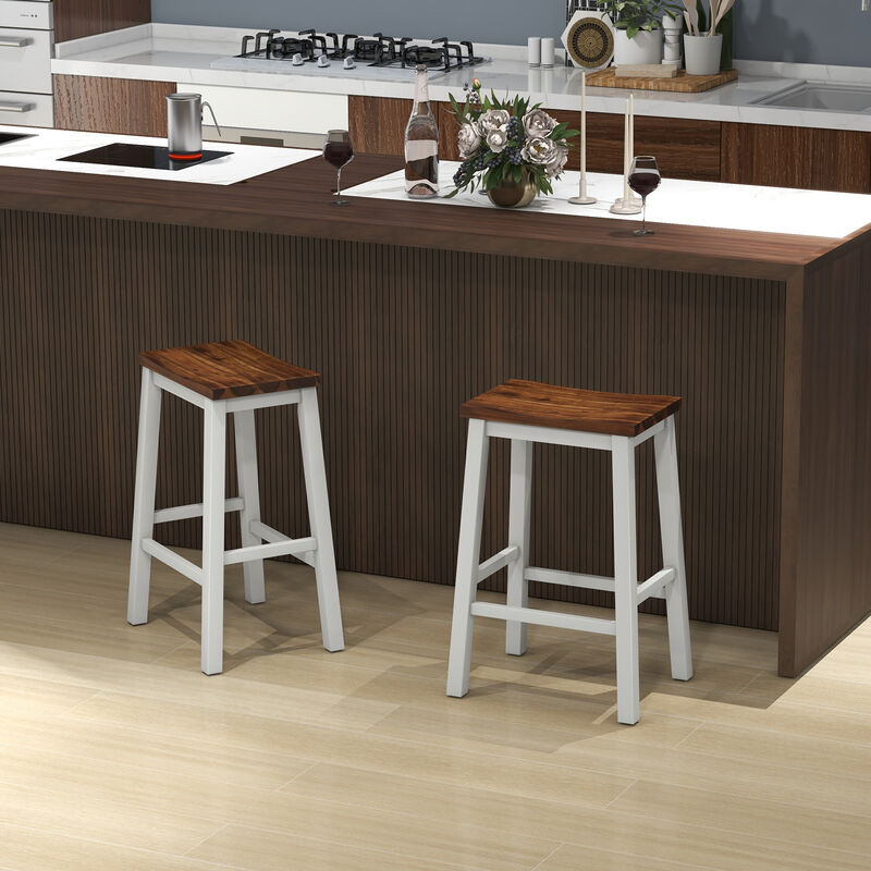 Set of 2 Saddle Bar Stools with Footrests 24.5-Inch Height for Kitchen Island