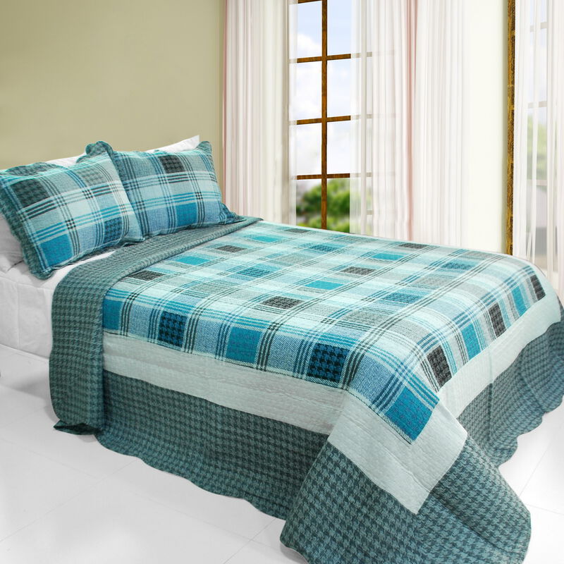 Queen Size Cotton 3-Piece Vermicelli Quilted Printed Quilt Set with Shams image number 0
