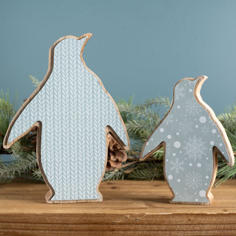 Set of 2 Wooden Penguins for Holiday Home Decorations