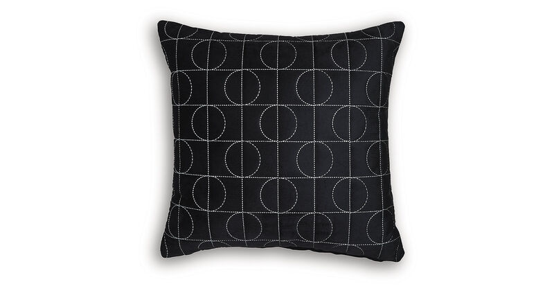 Kydner Pillow (Set of 4) image number 0