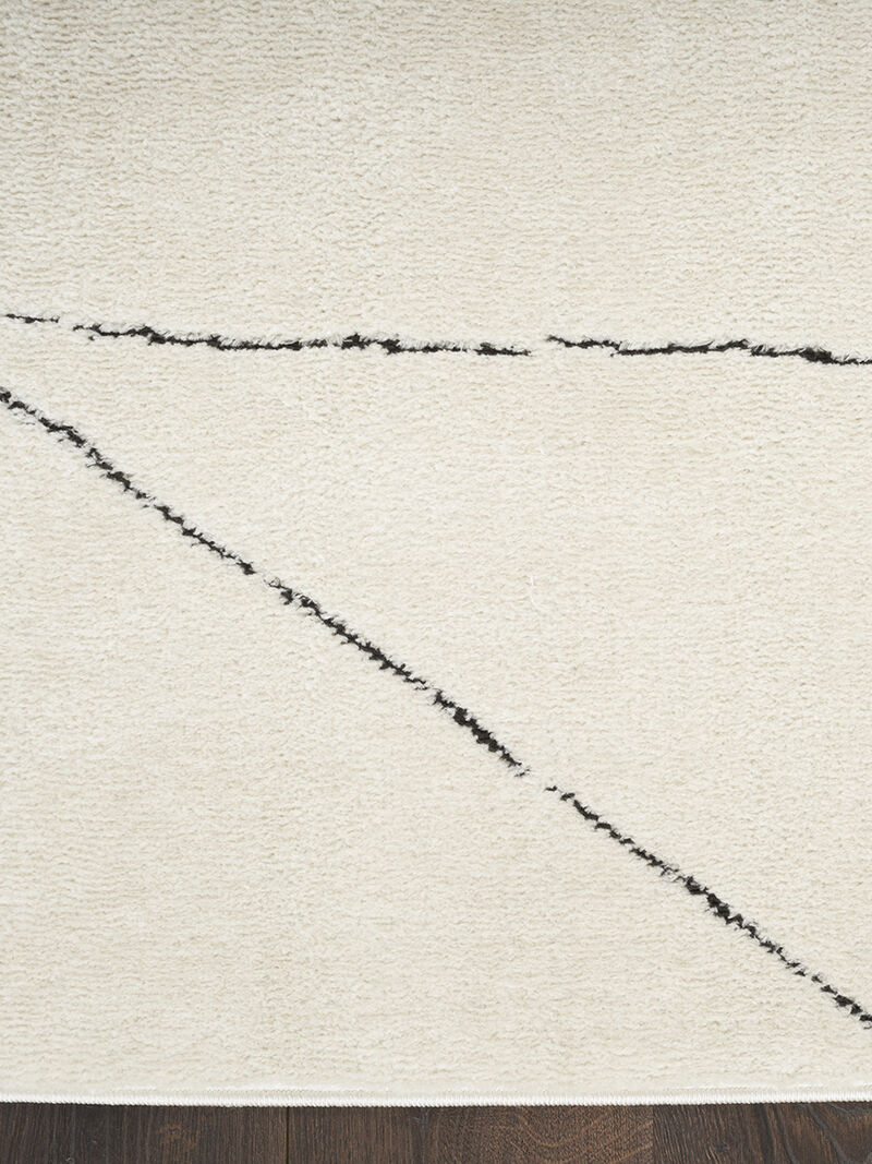 Modern Comfort MNC02 Ivory/Black 5'3" x 7' Rug image number 2