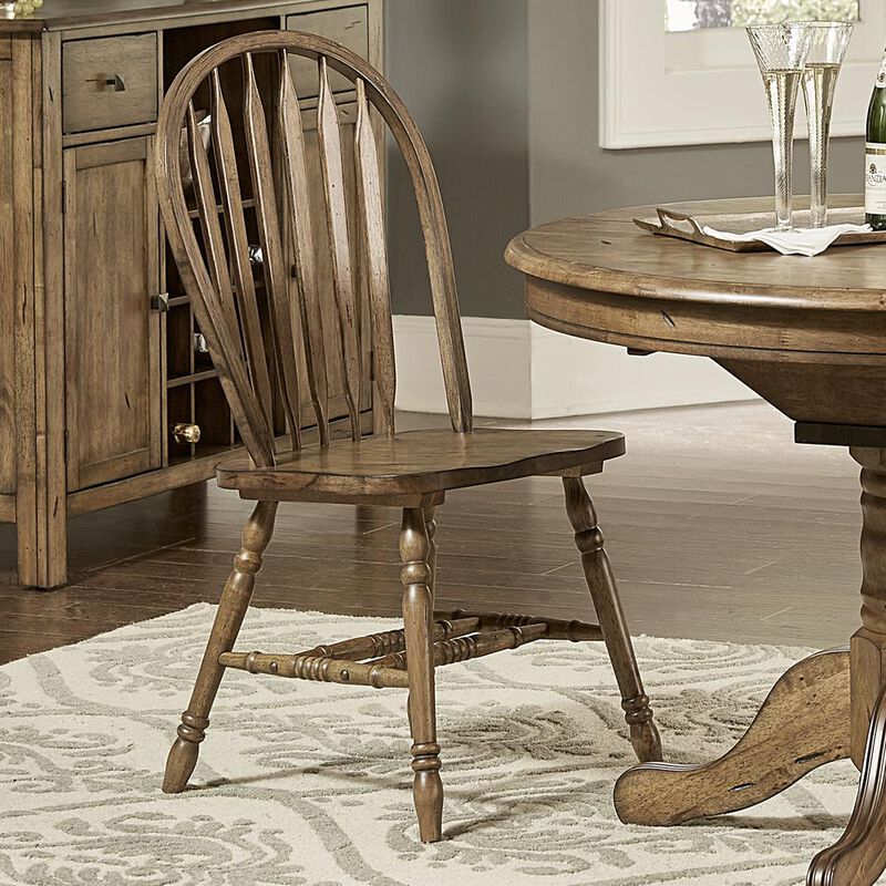 Liberty Furniture Carolina Crossing Windsor Side Chair-Set of 2 in Antique Honey image number 4