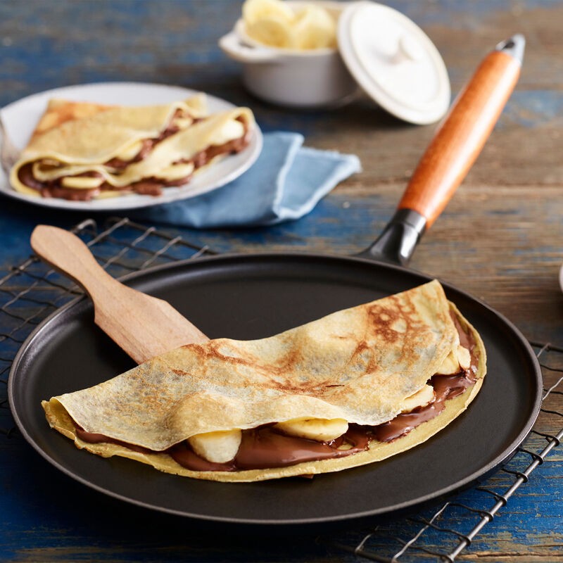 Staub Cast Iron 11-inch Crepe Pan with Spreader & Spatula - Matte Black