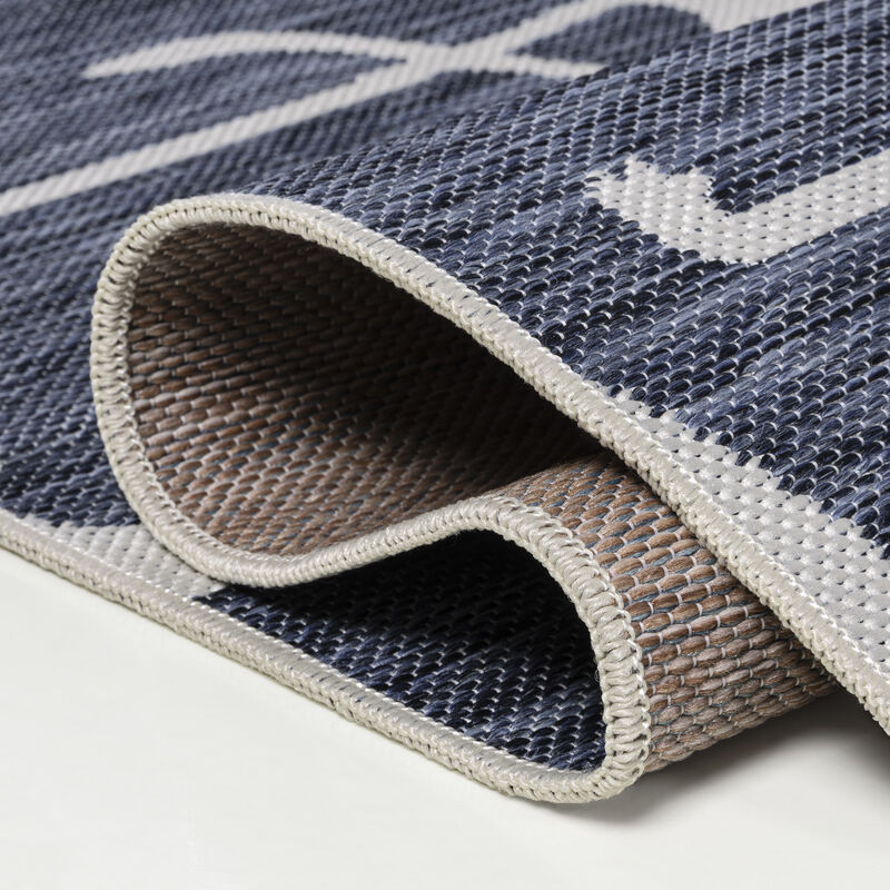 Liana Casual Coastal Flamingos Two-Tone Indoor/Outdoor Area Rug