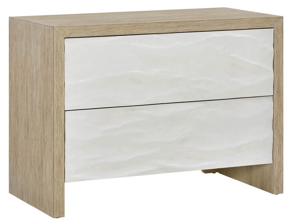 Oasis Chest