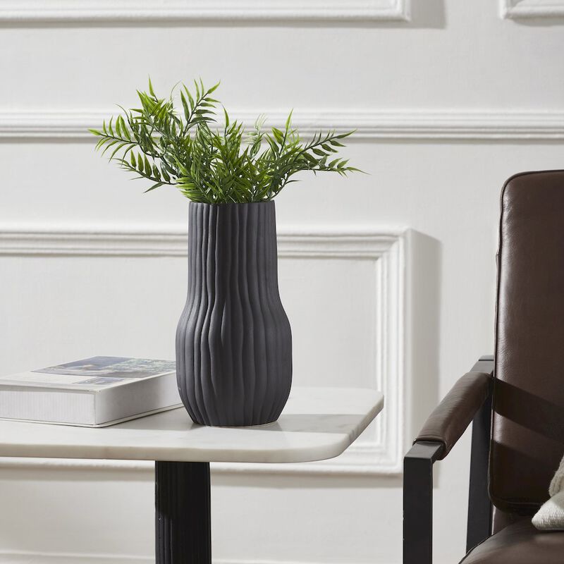 Renwil Nocera Vase In Black Color