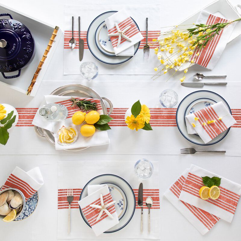 Solino Home Farmhouse 100% Linen Table Runner &ndash; Handcrafted, Machine Washable, Perfect for Holiday and Everyday Dining