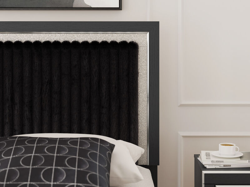 Birmonton Queen Upholstered Panel Bed