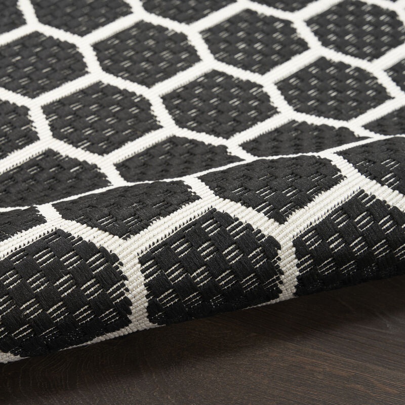 HomeRoots 8' Black And Ivory Geometric Indoor Outdoor Area Rug image number 3