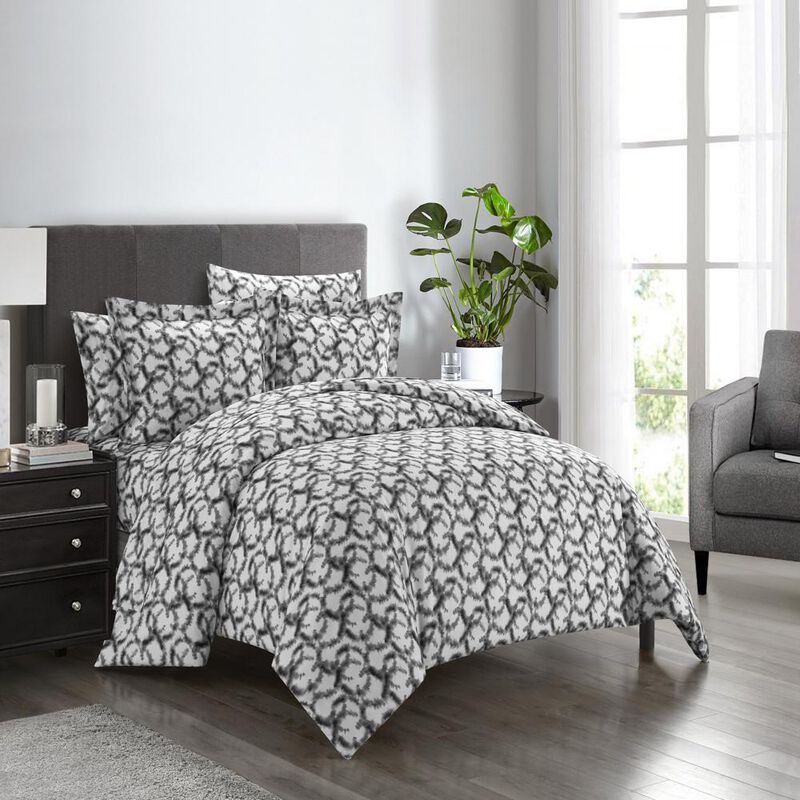 Chic Home Chrisley Duvet Cover Set Contemporary Watercolor Overlapping Rings Pattern Print Design Bed In A Bag Bedding - Sheets Pillowcases Pillow Shams Included - 7 Piece - King 104x90", Grey