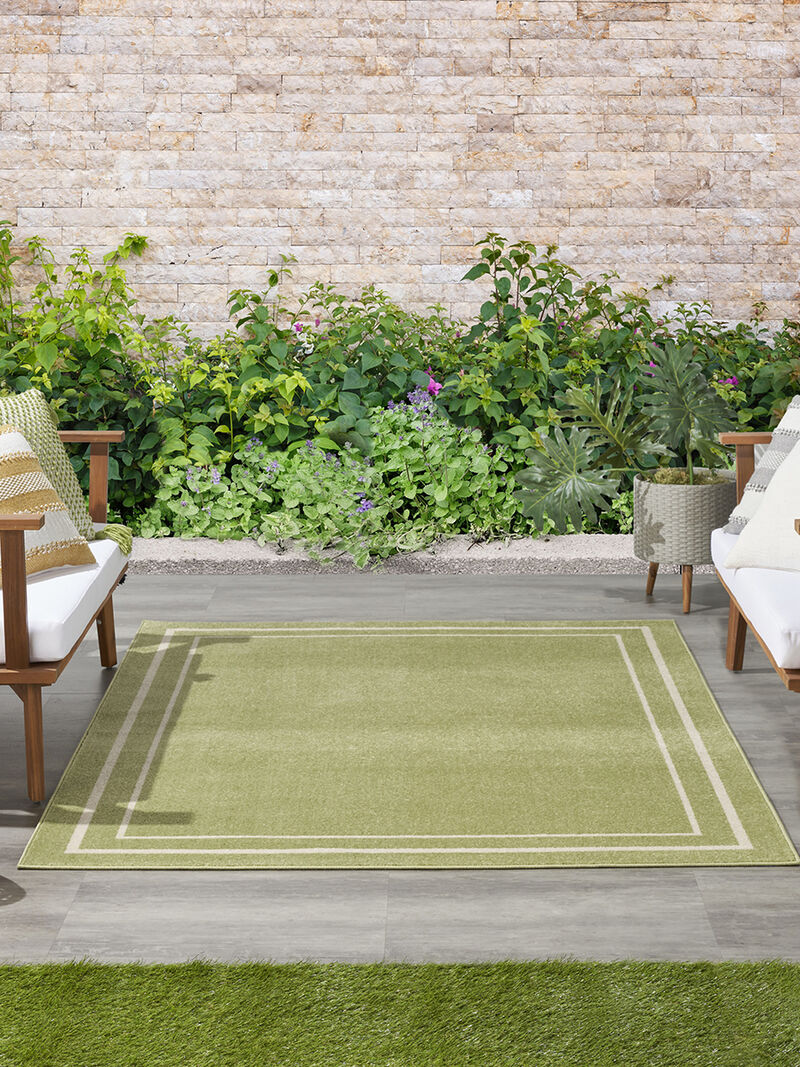 Nourison Essentials NRE02 Green/Ivory 5' x 7' Rug image number 1