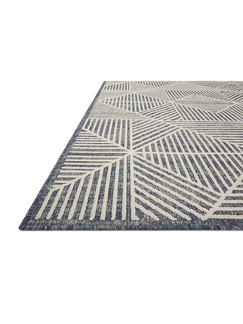 Rainier RAI03 Denim/Ivory 3'11" x 5'11" Rug