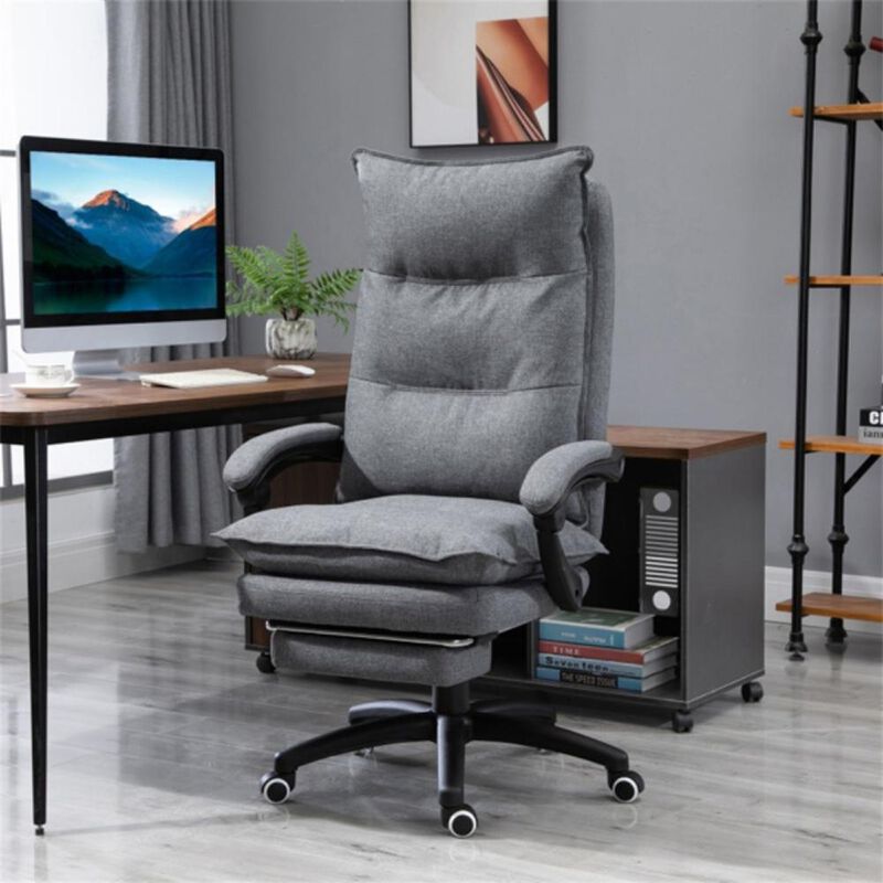 Comfortable office chair with built-in massage &ndash; perfect for all-day office use
