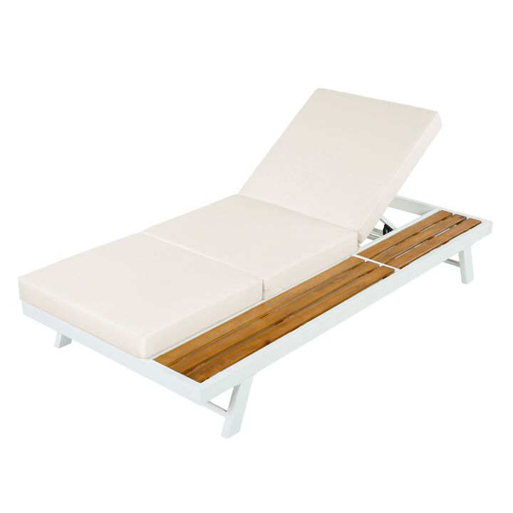 Vukzam Chaise Lounge Chair